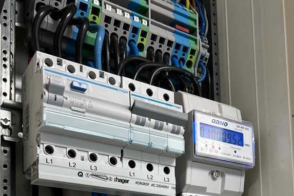 FI Schalter fliegt raus – So löst man das Problem.