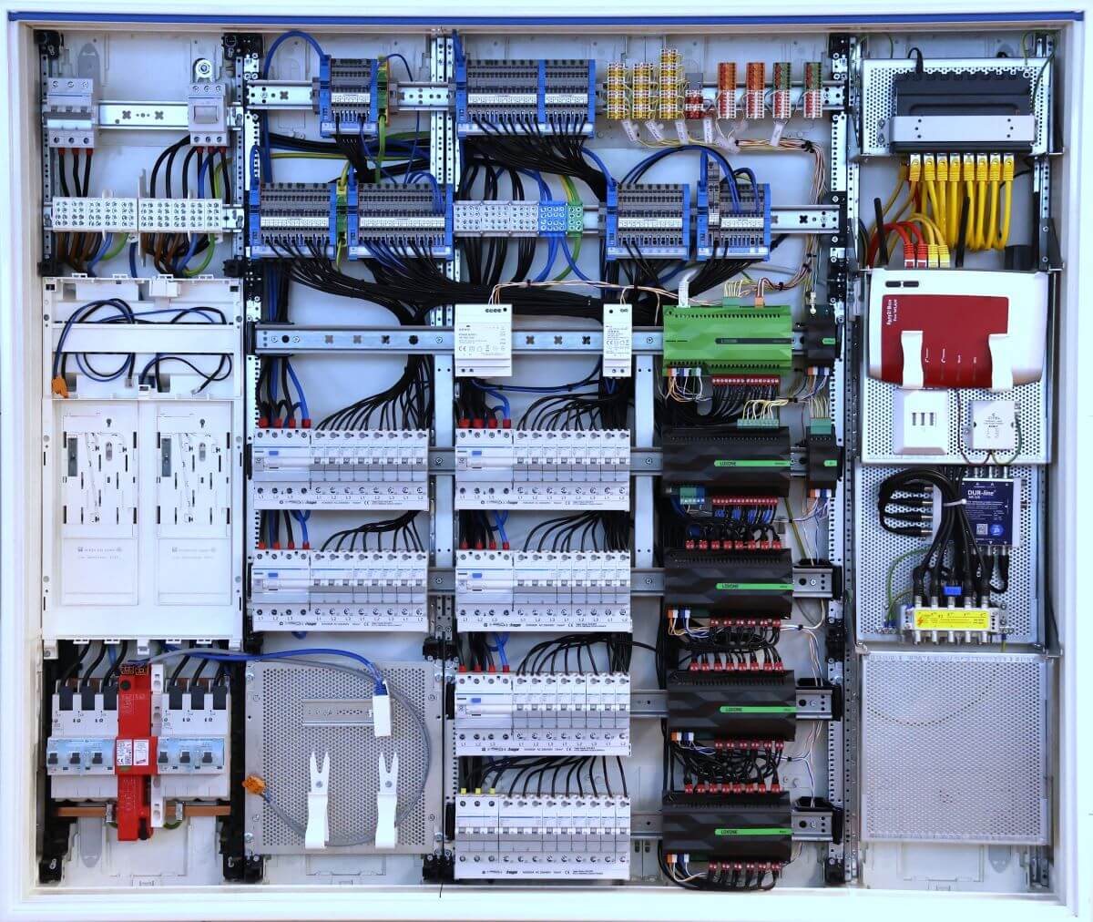 Referenz Zählerschrank für Loxone Verdrahtung, Netzwerk, SAT